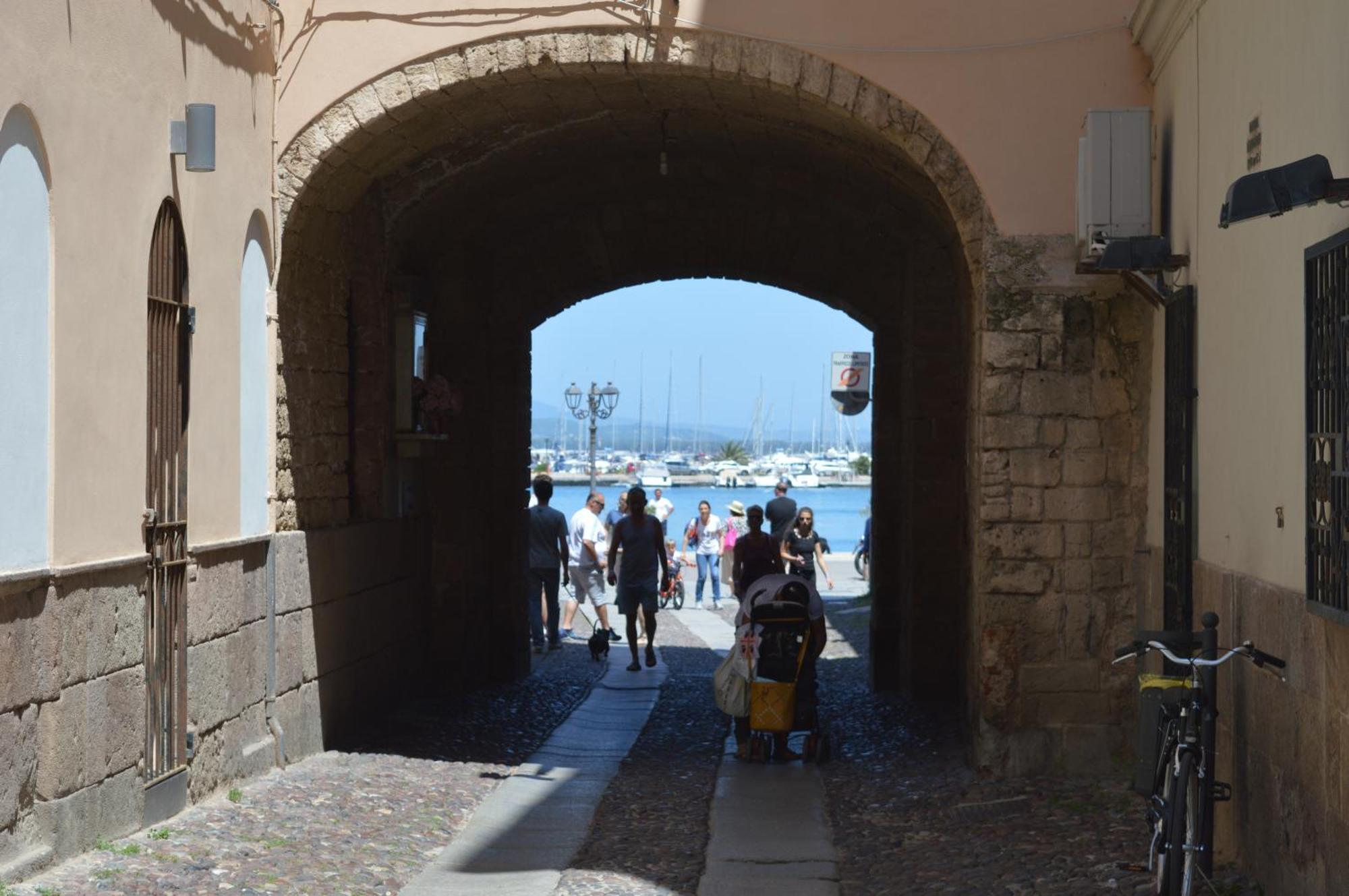 B&B Gaudi Alghero Dış mekan fotoğraf